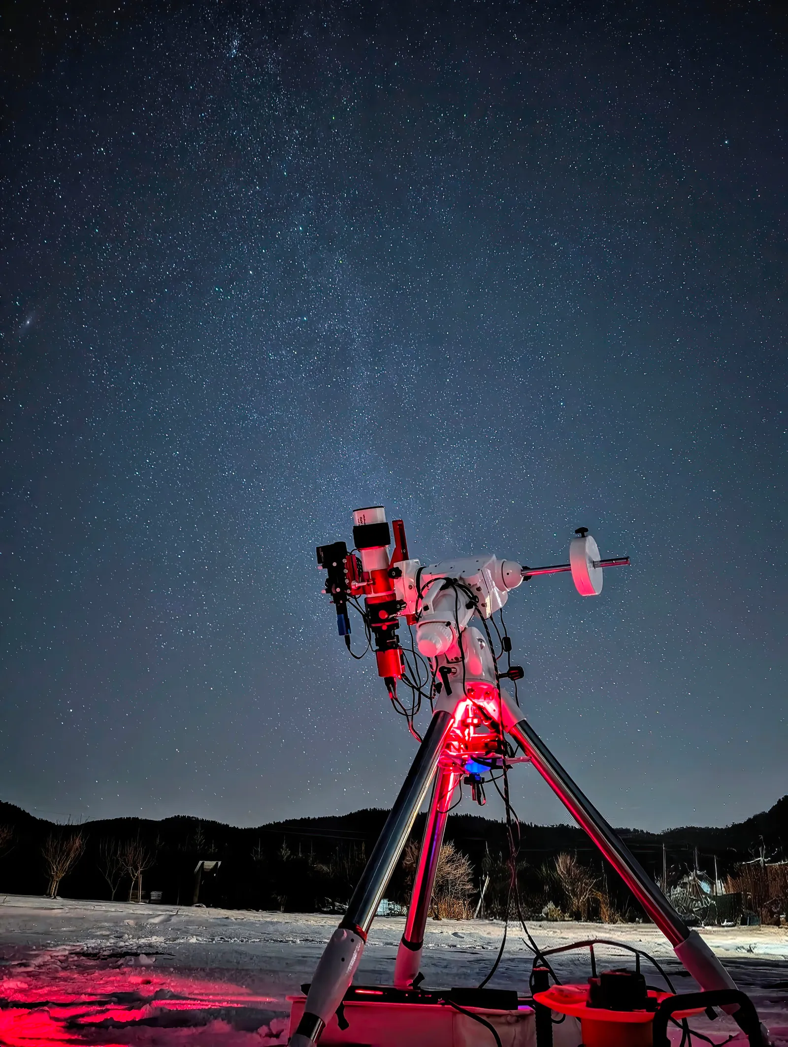 Milky Way photographed on a Google Pixel 8, Astrophotography mode