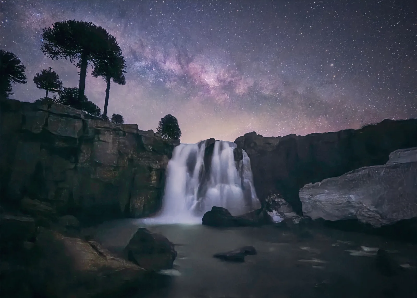 Milky Way photographed on a Shot on a Samsung S22 Ultra, astrophoto mode