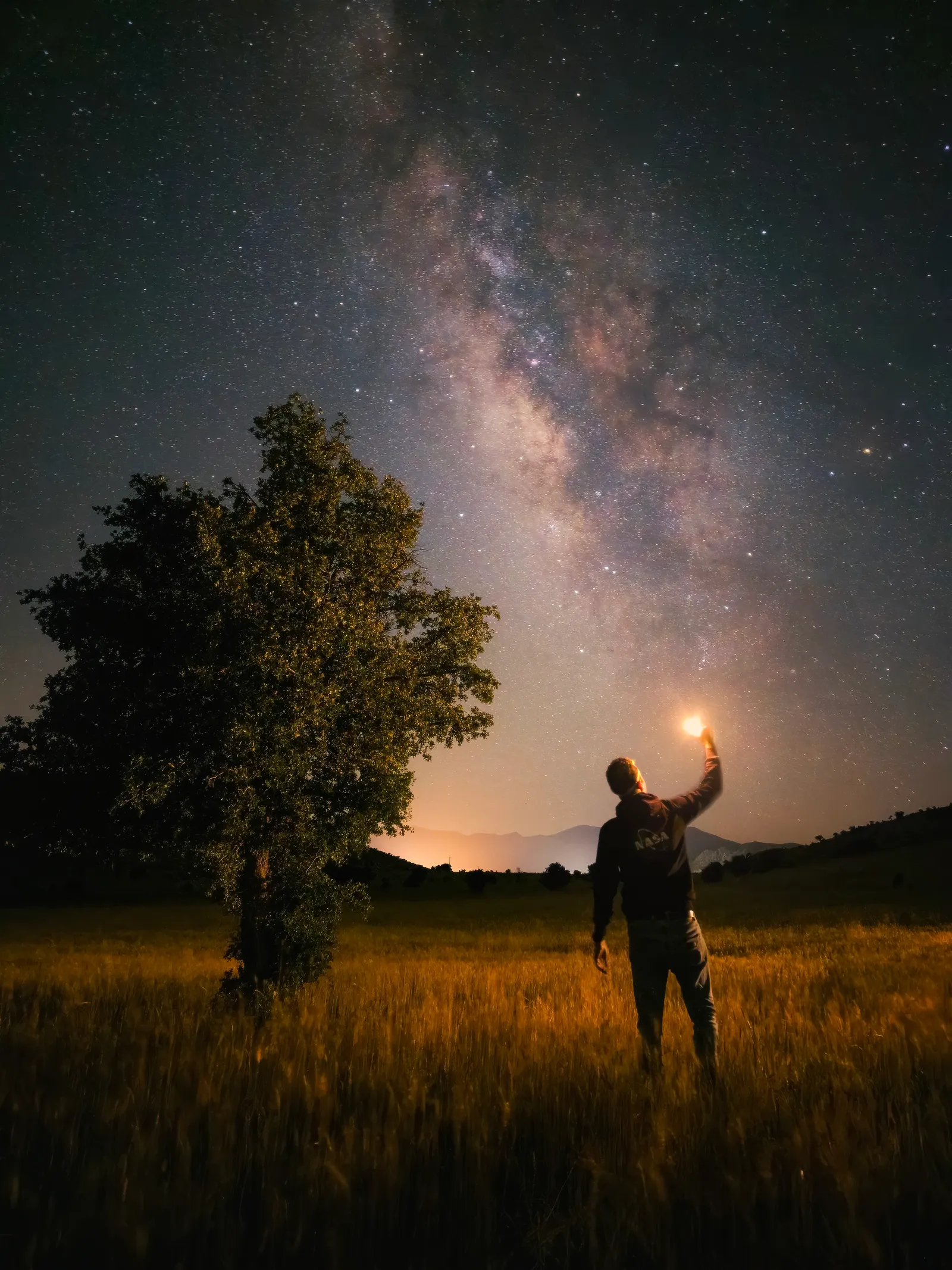 Milky Way photographed on a Samsung Galaxy S23 Ultra, Pro mode, 30s, ISO 1600