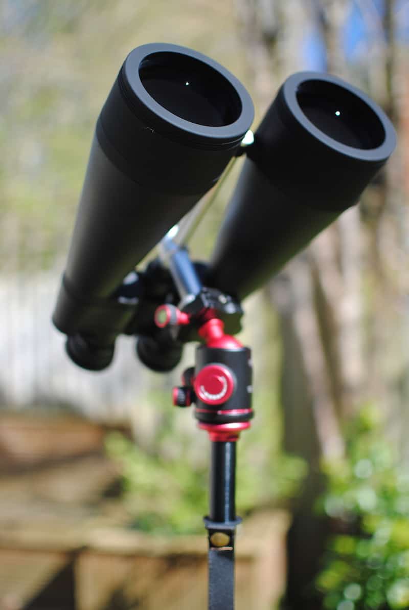 celestron skymaster binoculars on tripod