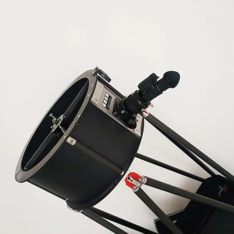 The OVNI-M monocular attached to a telescope