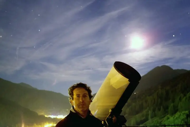 Leonardo Orazi under night sky