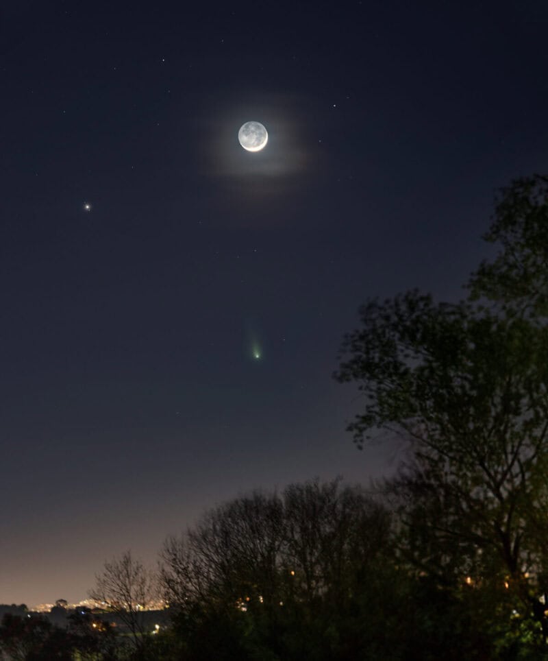 Comet 12p/Pons Brooks with the Moon and Jupiter (Image Credit: Cayetana Saiz)