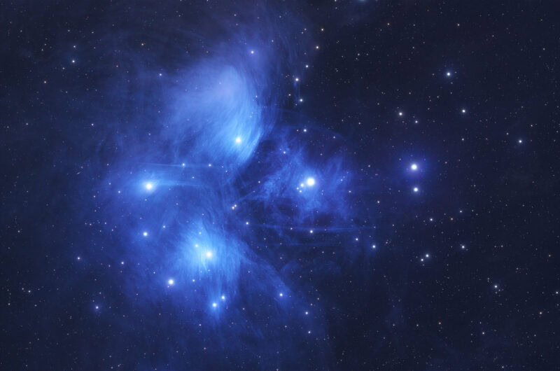 The Blue Details of M45: The Pleiades © Sándor Biliczki