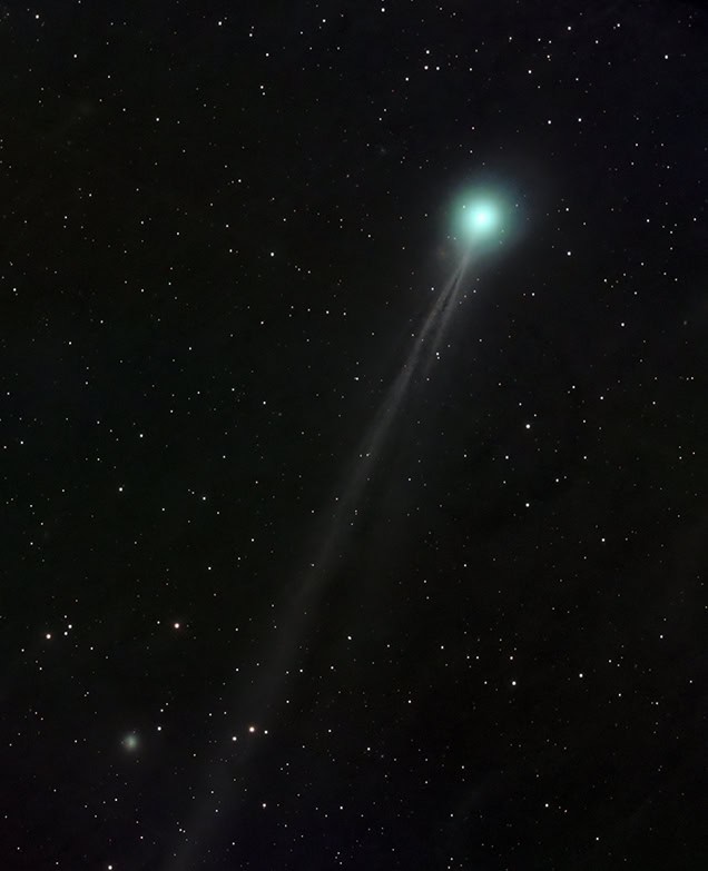 Double Comet © Runwei Xu