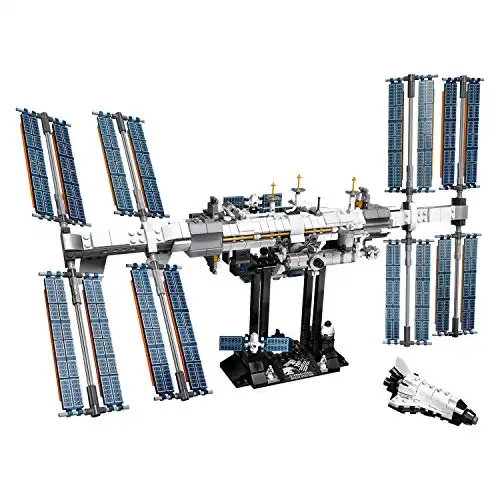 LEGO Ideas International Space Station 21321 Building Kit, Adult Set for Display, Makes a Great Birthday Present (864 Pieces)