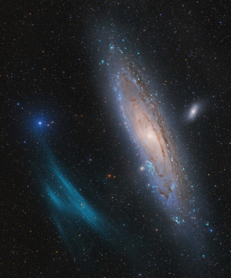 Andromeda, Unexpected © Marcel Drechsler, Xavier Strottner and Yann Sainty. Taken with a Takahashi FSQ-106EDX4 telescope.