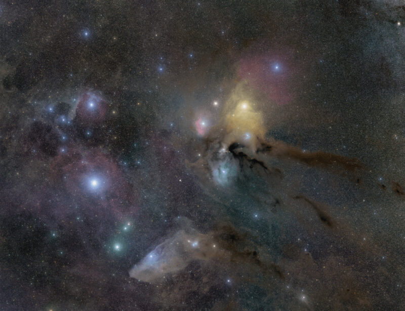 The colors of the night (Rho and its surroundings) - Simone Curzi